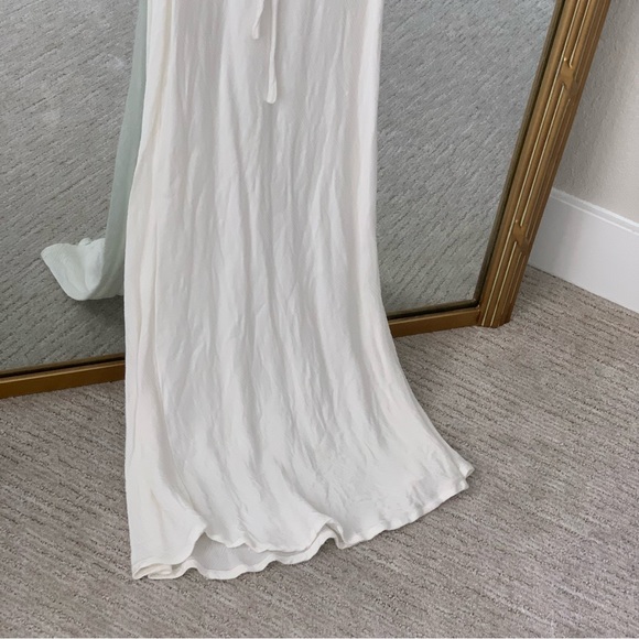 Verge Girl White Maxi Dress - Picture 6 of 12